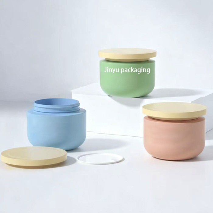 round wide mouth plastic jars